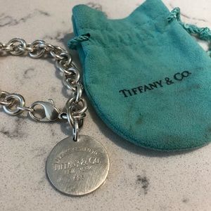 Return to Tiffany • Bracelet • Link/Chain & Duster